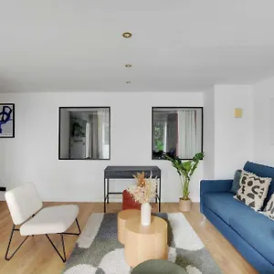 Incroyable - 3br-8p - Pl De La Nation Paris